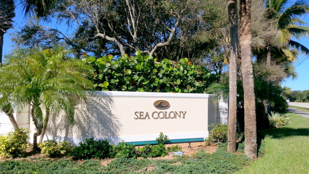 8 W. Sea Colony Drive Photo 4